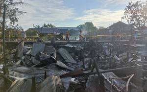 Tim Inafis Polresta Palangka Raya Selidiki Penyebab Kebakaran 11 Rumah di Mendawai Palangka Raya