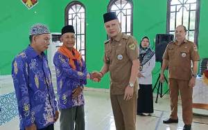 Bupati Lepas Jemaah Calon Haji Kabupaten Gunung Mas 2024