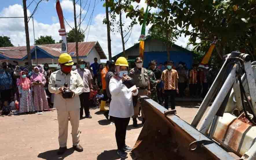 Pemkab Kobar akan Bangun Jalan Rusak Secara Bertahap