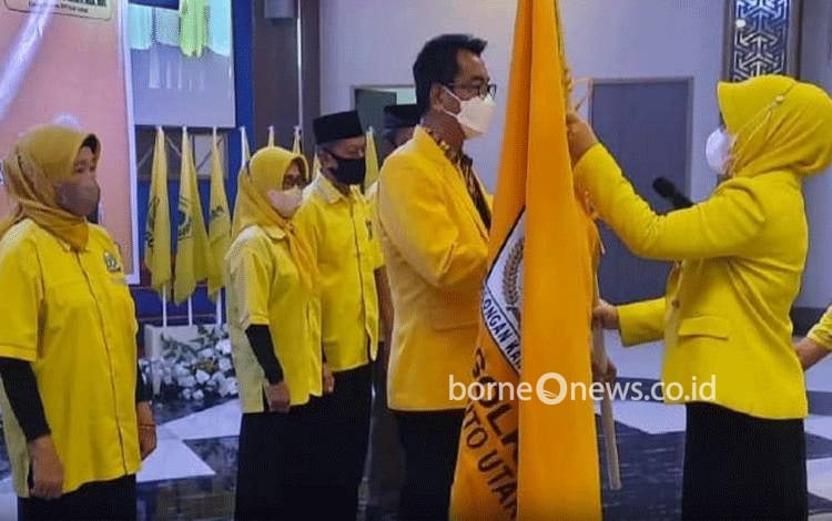 Wakil Bupati Barito Utara Hadiri Pelantikan DPD Partai Golkar Masa Bakti 2020-2025