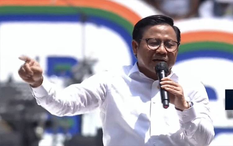 Calon wakil presiden nomor urut 1 Muhaimin Iskandar berpidato di Jakarta International Stadium, Jakarta, Sabtu (10/2/2024). (ANTARA/YouTube/Anies Baswedan)