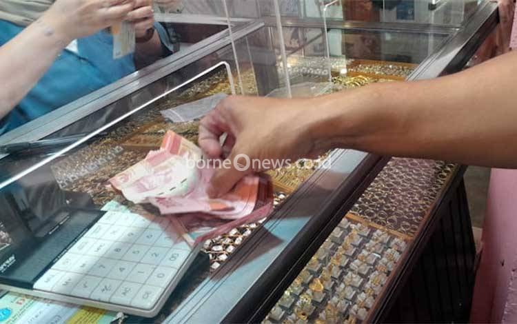 Harga Komoditas di Kotawaringin Barat Stabil, Kecuali Cabai dan Emas